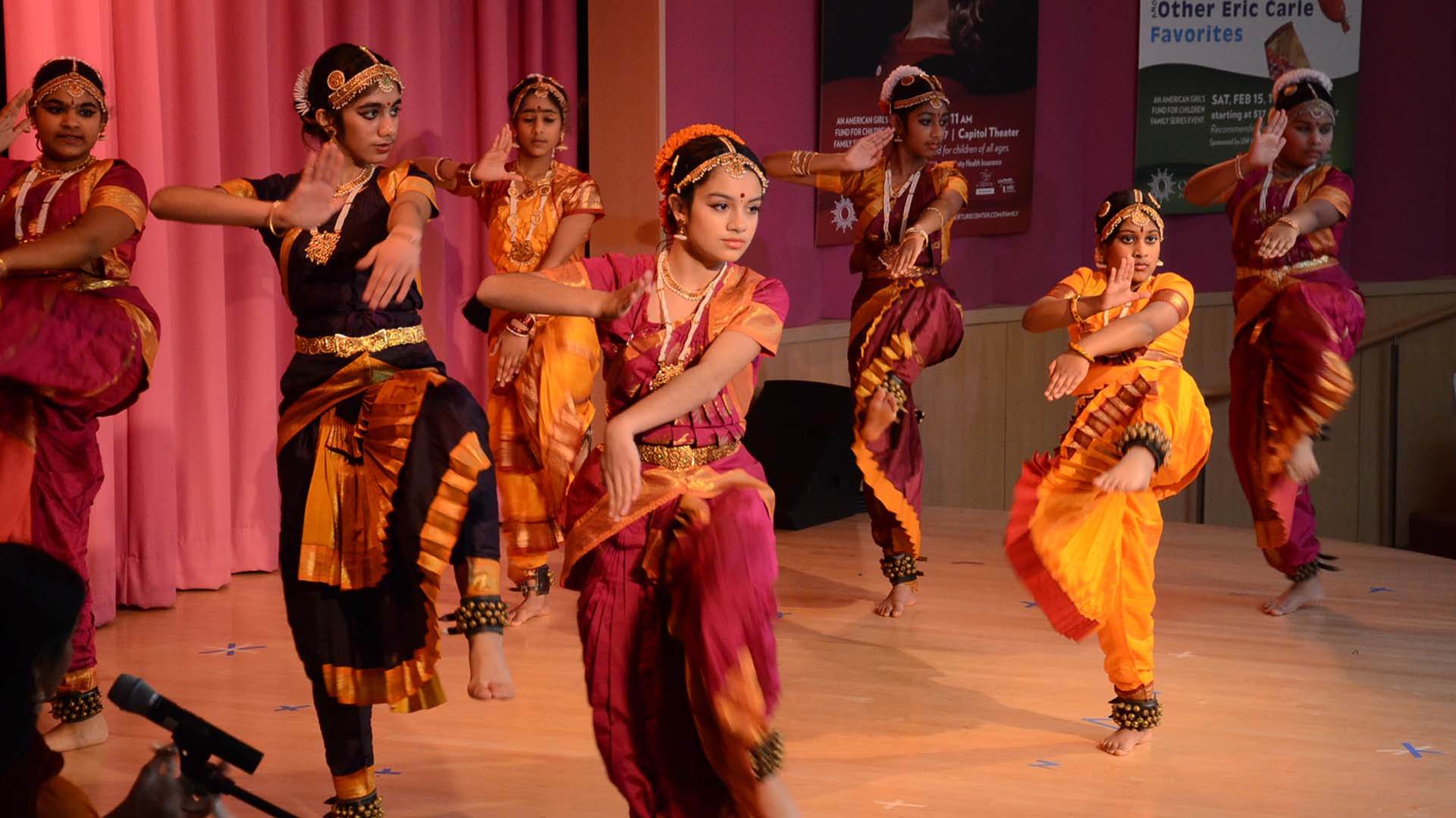 Kids/Youth Bharatanatyam